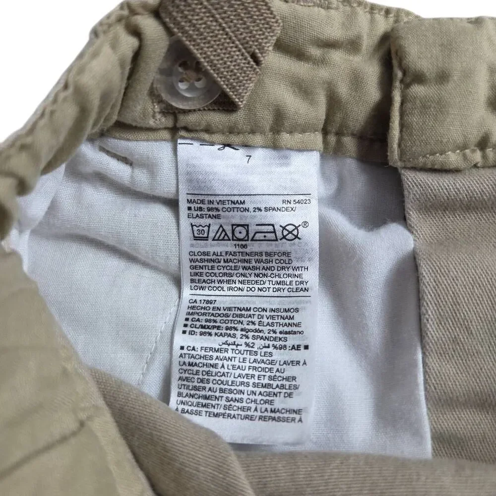 Old Navy khaki uniform shorts 7